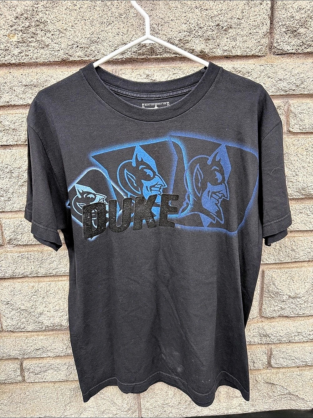 Vintage 2000s Duke Blue Devils Foot Locker Graphic T-Shirt Men’s Medium Black Y2